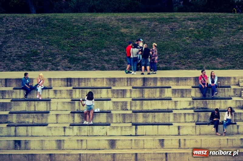 Zdjęcie w galerii na portalu naszraciborz.pl: INTRO Festival 2018. Światło i dźwięk znów wypełniają zamek oraz bulwary wiadomości z regionu