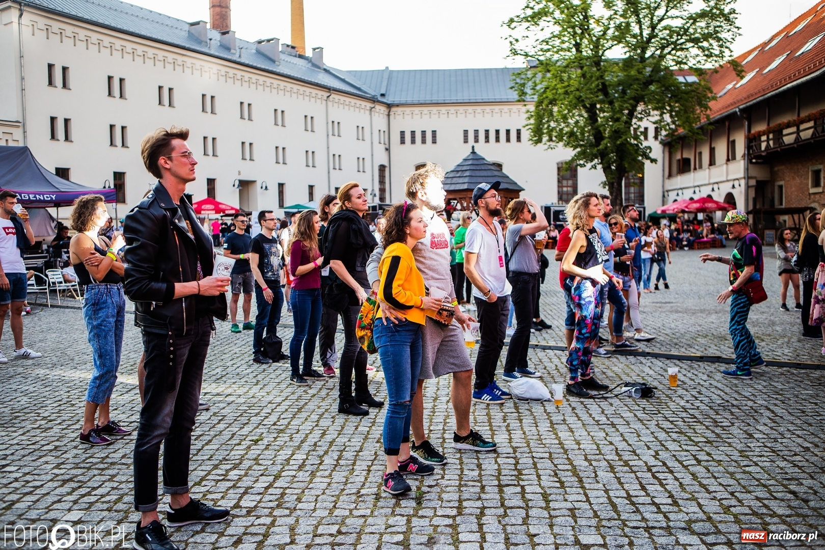 Zdjęcie w galerii na portalu naszraciborz.pl: Magia dźwięków i świateł. INTRO Festival 2018 przeszedł do historii wiadomości z regionu
