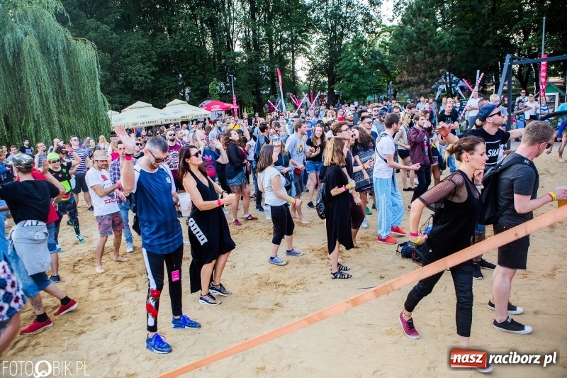 Zdjęcie w galerii na portalu naszraciborz.pl: Magia dźwięków i świateł. INTRO Festival 2018 przeszedł do historii wiadomości z regionu
