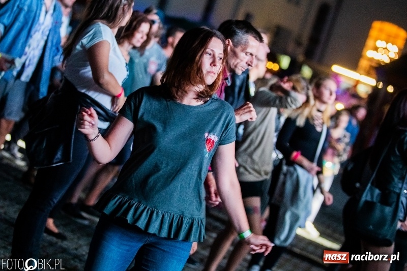 Zdjęcie w galerii na portalu naszraciborz.pl: Magia dźwięków i świateł. INTRO Festival 2018 przeszedł do historii wiadomości z regionu