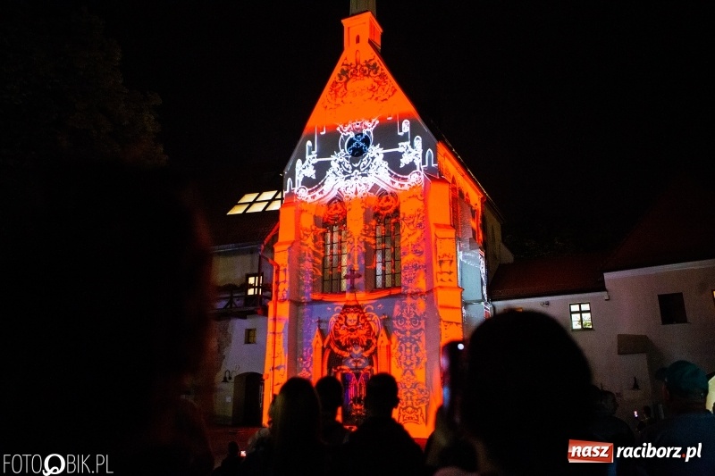 Zdjęcie w galerii na portalu naszraciborz.pl: Magia dźwięków i świateł. INTRO Festival 2018 przeszedł do historii wiadomości z regionu