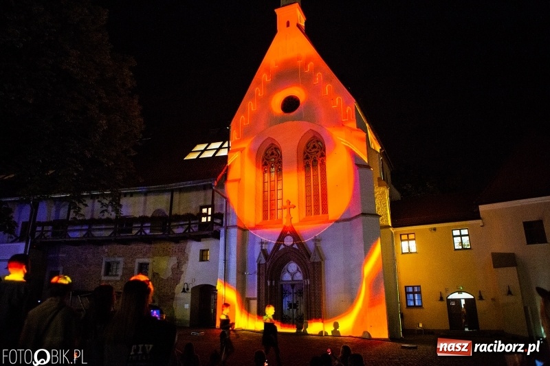 Zdjęcie w galerii na portalu naszraciborz.pl: Magia dźwięków i świateł. INTRO Festival 2018 przeszedł do historii wiadomości z regionu