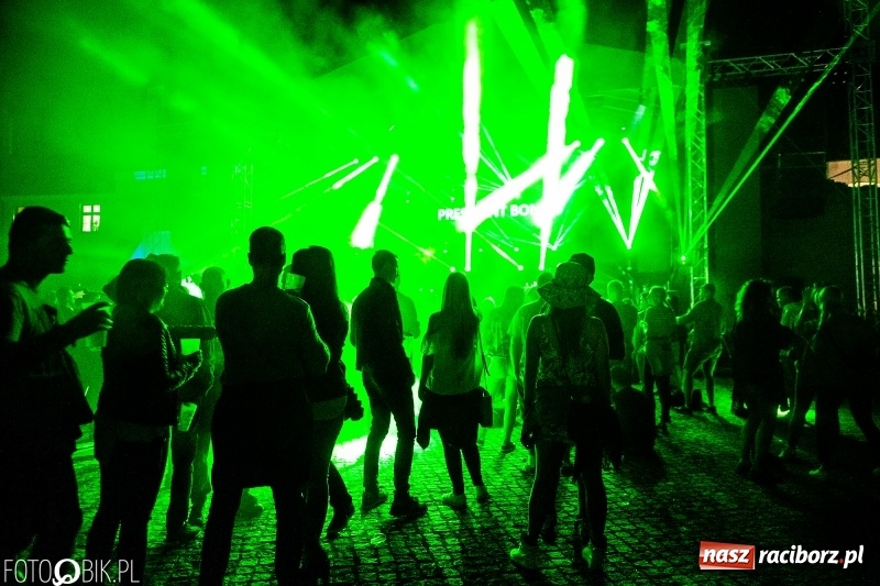 Zdjęcie w galerii na portalu naszraciborz.pl: Magia dźwięków i świateł. INTRO Festival 2018 przeszedł do historii wiadomości z regionu