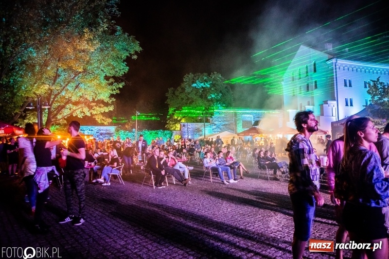 Zdjęcie w galerii na portalu naszraciborz.pl: Magia dźwięków i świateł. INTRO Festival 2018 przeszedł do historii wiadomości z regionu