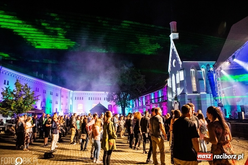 Zdjęcie w galerii na portalu naszraciborz.pl: Magia dźwięków i świateł. INTRO Festival 2018 przeszedł do historii wiadomości z regionu