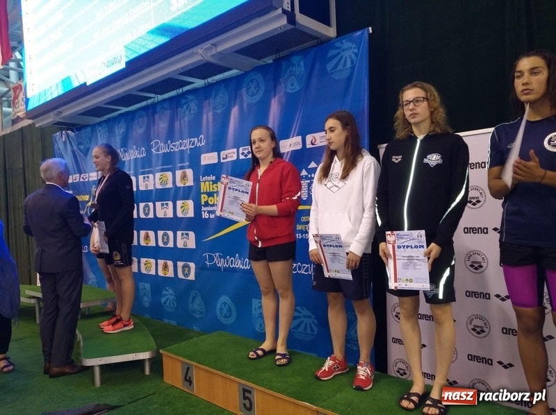 Zdjęcie w galerii na portalu naszraciborz.pl: Pływanie. Medale pływaków SMS-u na Mistrzostwach Polski  wiadomości z regionu