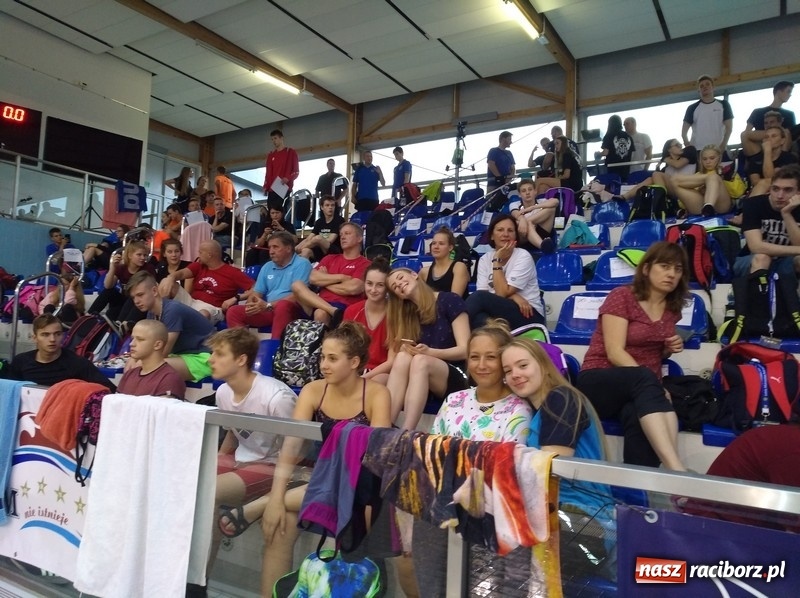 Zdjęcie w galerii na portalu naszraciborz.pl: Pływanie. Medale pływaków SMS-u na Mistrzostwach Polski  wiadomości z regionu