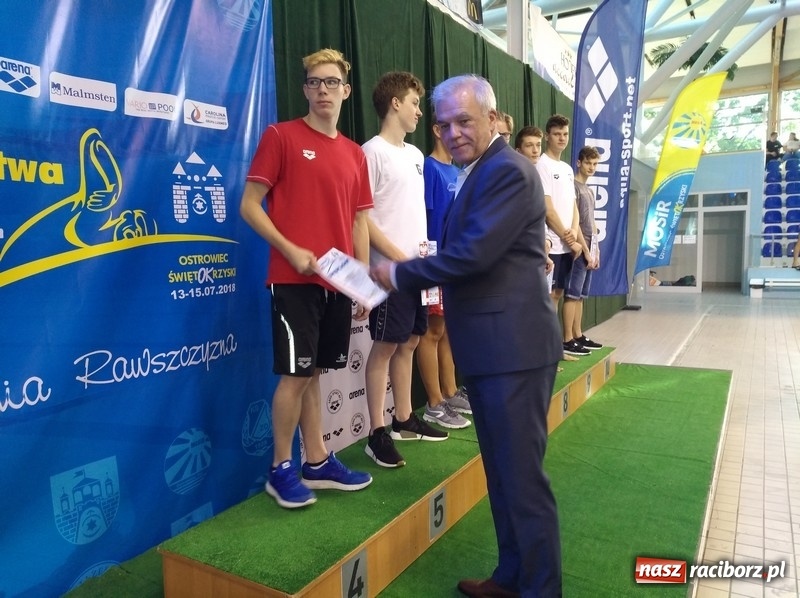 Zdjęcie w galerii na portalu naszraciborz.pl: Pływanie. Medale pływaków SMS-u na Mistrzostwach Polski  wiadomości z regionu