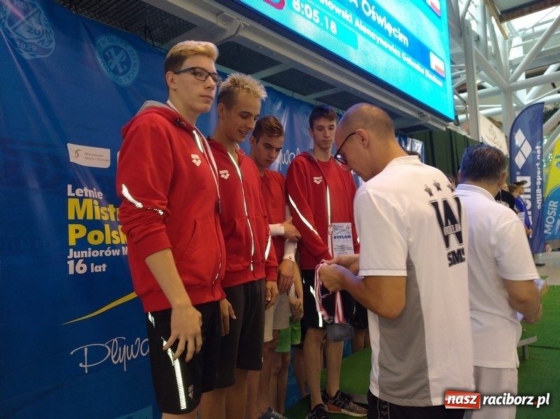 Zdjęcie w galerii na portalu naszraciborz.pl: Pływanie. Medale pływaków SMS-u na Mistrzostwach Polski  wiadomości z regionu