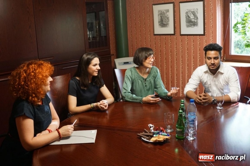 Zdjęcie w galerii na portalu naszraciborz.pl: Pierwszy tydzień z projektem Understand w RCK za nami wiadomości z regionu