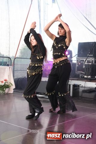 Zdjęcie w galerii na portalu naszraciborz.pl: Golce i fajerwerki na zakończenie  wiadomości z regionu