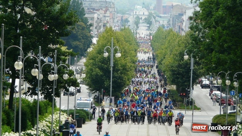 Zdjęcie w galerii na portalu naszraciborz.pl: Rowerowa Pielgrzymka Cyprzanów-Jasna Góra  wiadomości z regionu
