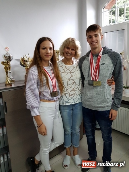 Zdjęcie w galerii na portalu naszraciborz.pl: Pływanie. Gratulacje dla pływaków  wiadomości z regionu