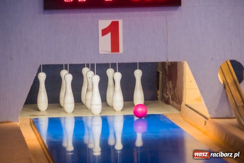 Zdjęcie w galerii na portalu naszraciborz.pl: Turniej kręglarski w ramach akcji Lato w Mieście wiadomości z regionu