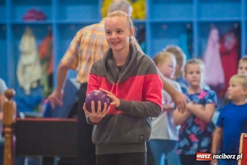 Zdjęcie w galerii na portalu naszraciborz.pl: Turniej kręglarski w ramach akcji Lato w Mieście wiadomości z regionu
