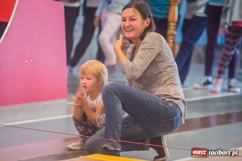 Zdjęcie w galerii na portalu naszraciborz.pl: Turniej kręglarski w ramach akcji Lato w Mieście wiadomości z regionu