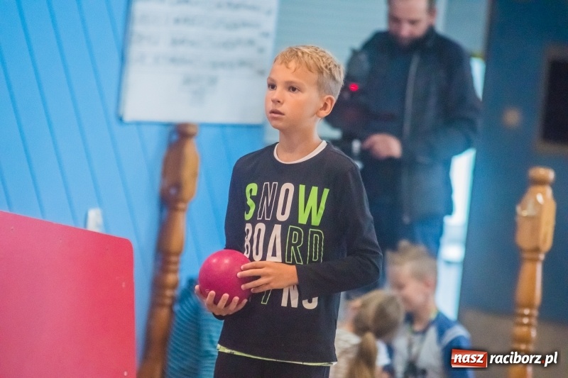 Zdjęcie w galerii na portalu naszraciborz.pl: Turniej kręglarski w ramach akcji Lato w Mieście wiadomości z regionu