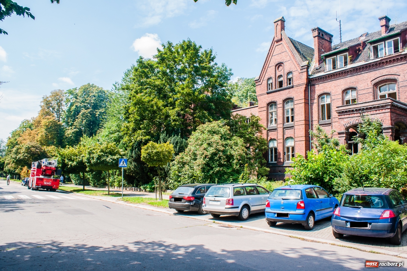 Zdjęcie w galerii na portalu naszraciborz.pl: Kolejny pożar w starym szpitalu przy Bema  wiadomości z regionu