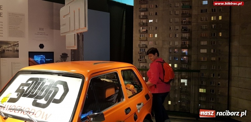 Zdjęcie w galerii na portalu naszraciborz.pl: Klub Przyjaciół Biblioteki na Ostrogu z wizytą w Katowicach wiadomości z regionu