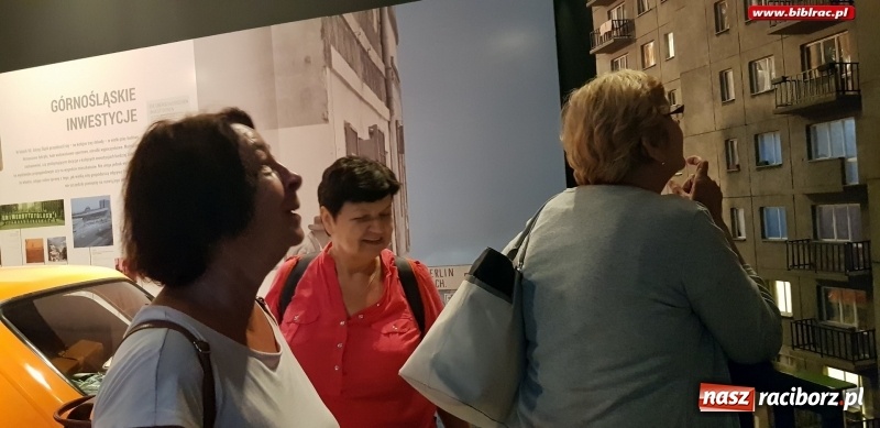 Zdjęcie w galerii na portalu naszraciborz.pl: Klub Przyjaciół Biblioteki na Ostrogu z wizytą w Katowicach wiadomości z regionu