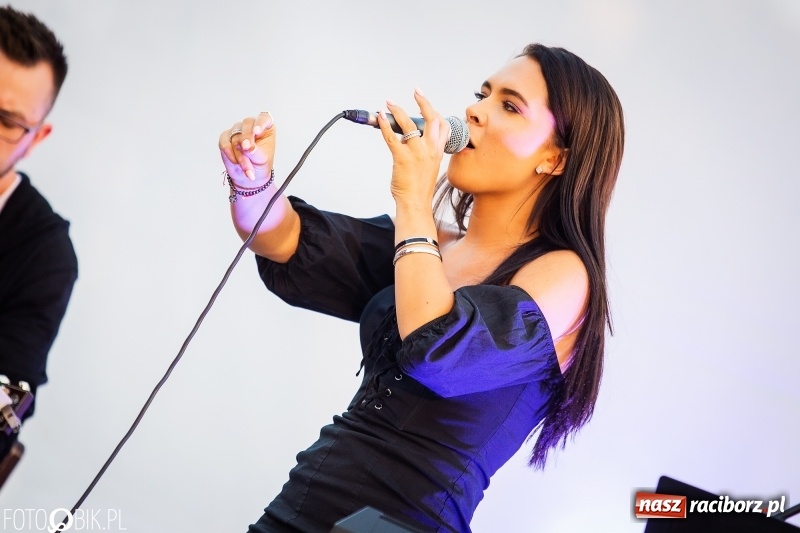 Zdjęcie w galerii na portalu naszraciborz.pl: Koncert KAEYRA & Wojciech Świerczyna na przystani kajakowej wiadomości z regionu