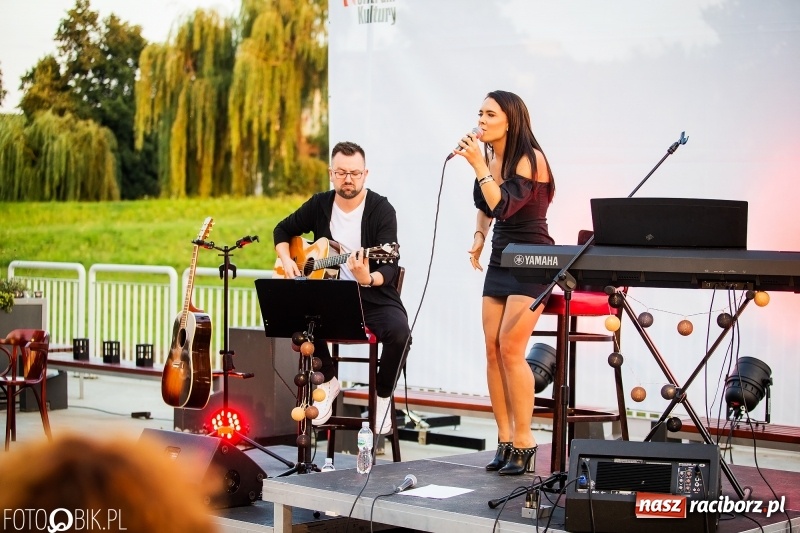 Zdjęcie w galerii na portalu naszraciborz.pl: Koncert KAEYRA & Wojciech Świerczyna na przystani kajakowej wiadomości z regionu