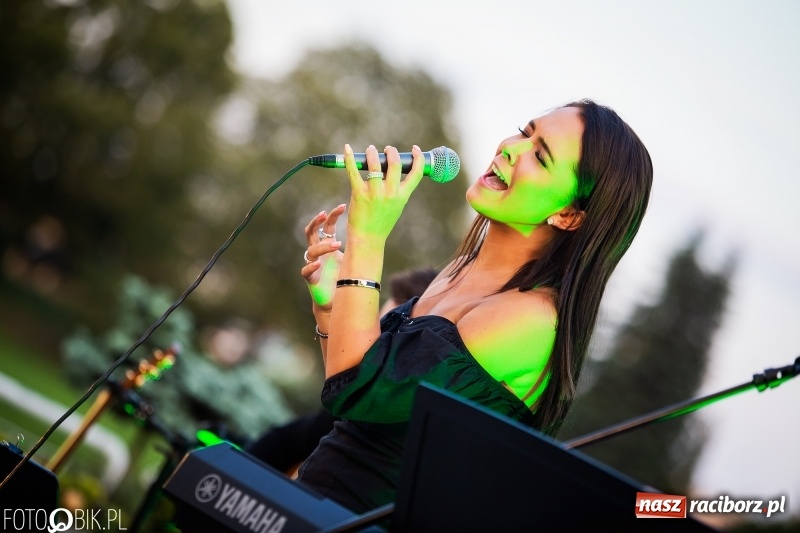 Zdjęcie w galerii na portalu naszraciborz.pl: Koncert KAEYRA & Wojciech Świerczyna na przystani kajakowej wiadomości z regionu