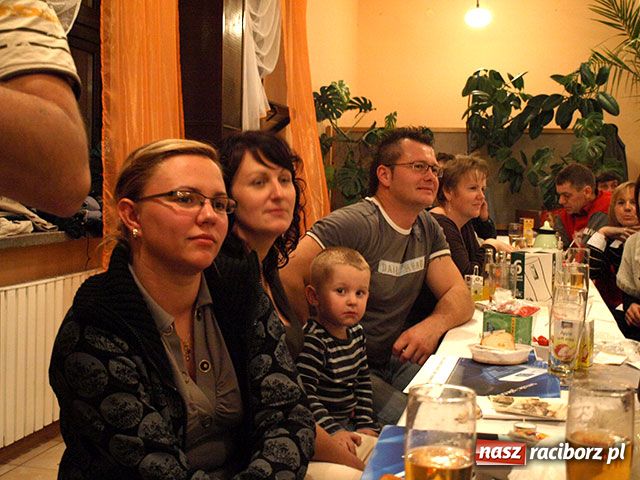 Zdjęcie w galerii na portalu naszraciborz.pl: Cyganki podbiły Roszków wiadomości z regionu