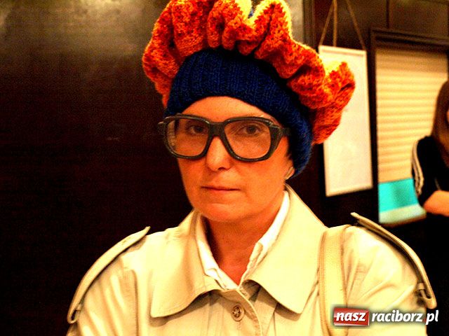 Zdjęcie w galerii na portalu naszraciborz.pl: Cyganki podbiły Roszków wiadomości z regionu