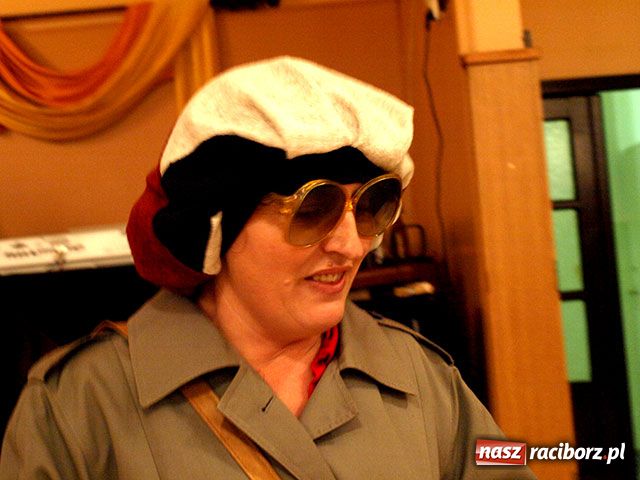 Zdjęcie w galerii na portalu naszraciborz.pl: Cyganki podbiły Roszków wiadomości z regionu