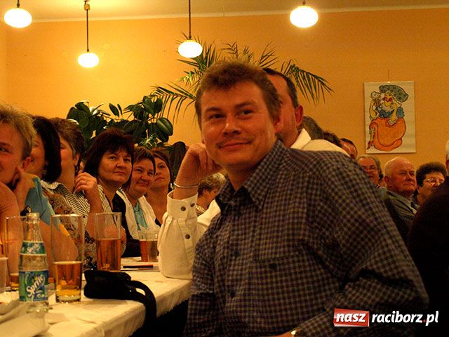 Zdjęcie w galerii na portalu naszraciborz.pl: Cyganki podbiły Roszków wiadomości z regionu