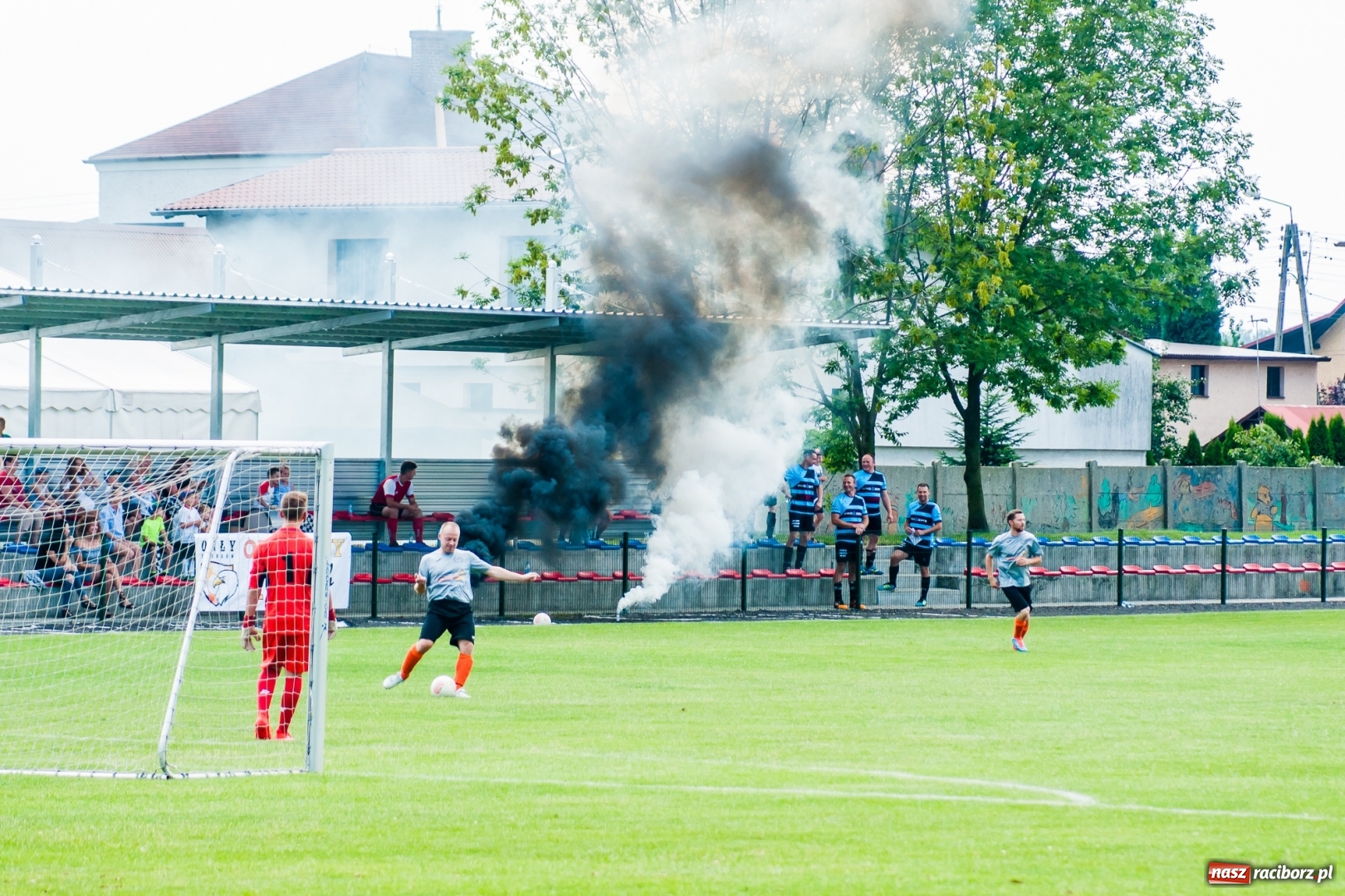 Zdjęcie w galerii na portalu naszraciborz.pl: Walka o puchar sołtysa, czyli festyn rodzinny w Tworkowie wiadomości z regionu