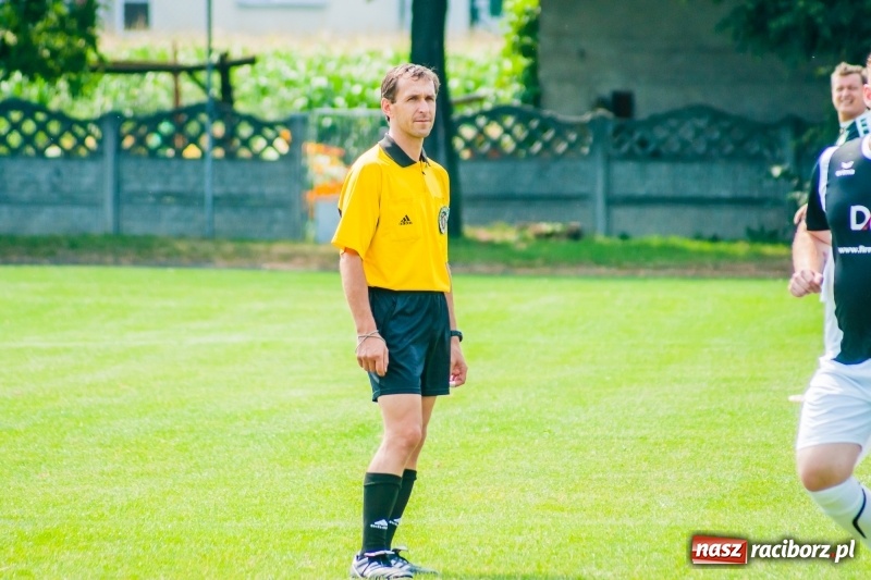 Zdjęcie w galerii na portalu naszraciborz.pl: Walka o puchar sołtysa, czyli festyn rodzinny w Tworkowie wiadomości z regionu