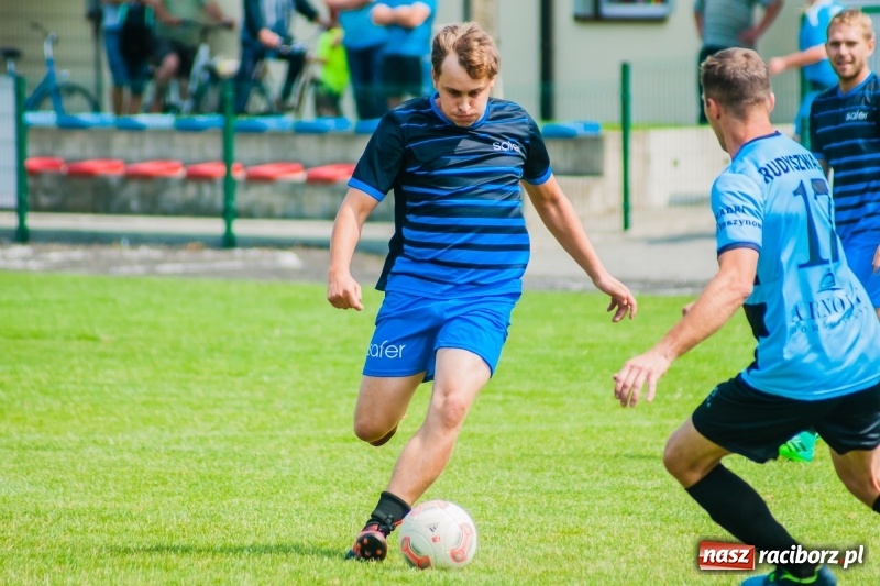 Zdjęcie w galerii na portalu naszraciborz.pl: Walka o puchar sołtysa, czyli festyn rodzinny w Tworkowie wiadomości z regionu