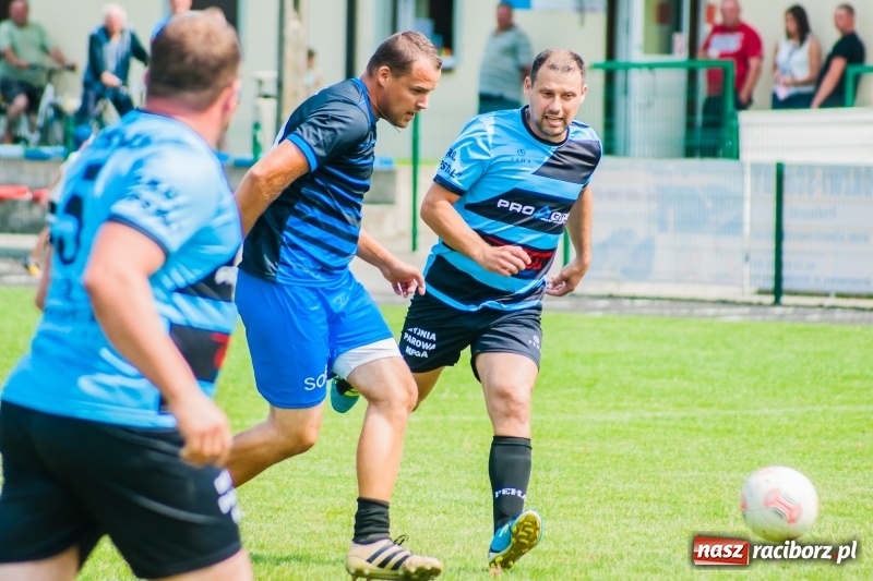 Zdjęcie w galerii na portalu naszraciborz.pl: Walka o puchar sołtysa, czyli festyn rodzinny w Tworkowie wiadomości z regionu