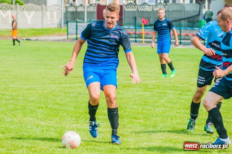 Zdjęcie w galerii na portalu naszraciborz.pl: Walka o puchar sołtysa, czyli festyn rodzinny w Tworkowie wiadomości z regionu