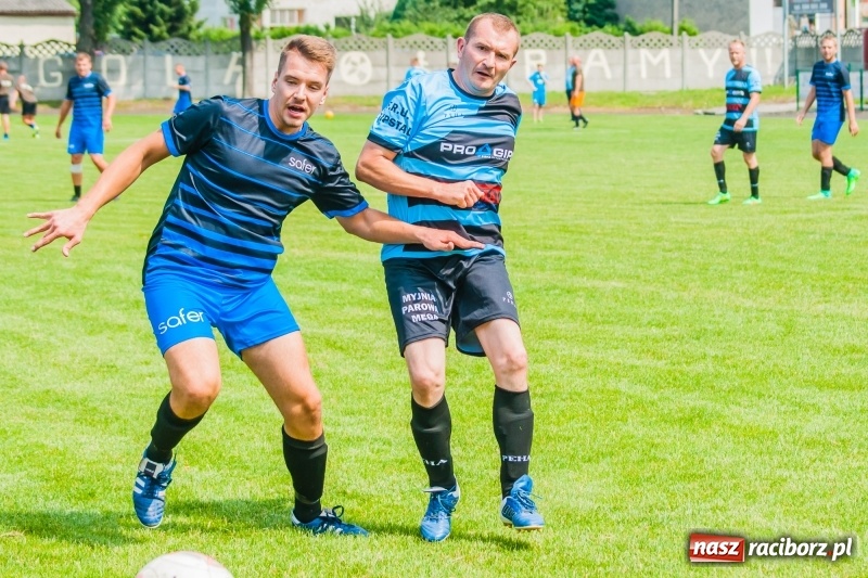 Zdjęcie w galerii na portalu naszraciborz.pl: Walka o puchar sołtysa, czyli festyn rodzinny w Tworkowie wiadomości z regionu