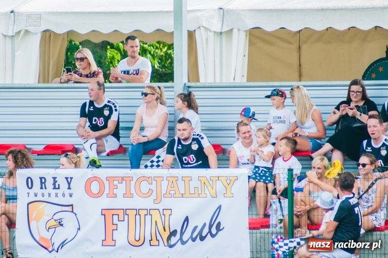 Zdjęcie w galerii na portalu naszraciborz.pl: Walka o puchar sołtysa, czyli festyn rodzinny w Tworkowie wiadomości z regionu