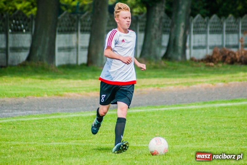 Zdjęcie w galerii na portalu naszraciborz.pl: Walka o puchar sołtysa, czyli festyn rodzinny w Tworkowie wiadomości z regionu