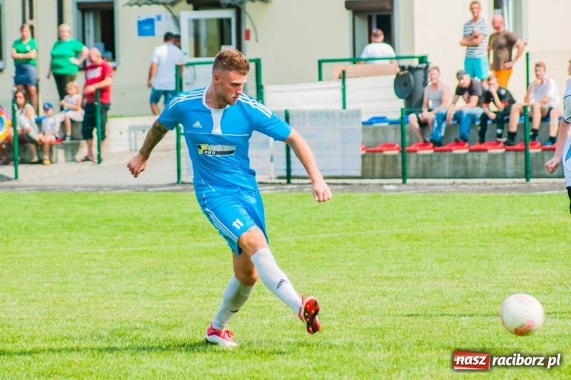 Zdjęcie w galerii na portalu naszraciborz.pl: Walka o puchar sołtysa, czyli festyn rodzinny w Tworkowie wiadomości z regionu