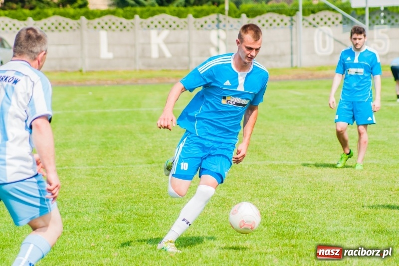 Zdjęcie w galerii na portalu naszraciborz.pl: Walka o puchar sołtysa, czyli festyn rodzinny w Tworkowie wiadomości z regionu