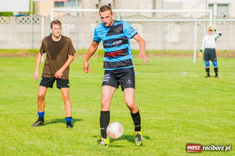 Zdjęcie w galerii na portalu naszraciborz.pl: Walka o puchar sołtysa, czyli festyn rodzinny w Tworkowie wiadomości z regionu