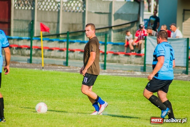 Zdjęcie w galerii na portalu naszraciborz.pl: Walka o puchar sołtysa, czyli festyn rodzinny w Tworkowie wiadomości z regionu