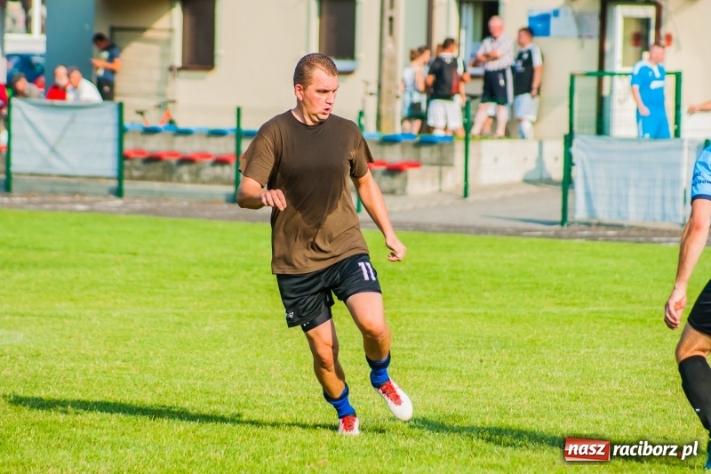 Zdjęcie w galerii na portalu naszraciborz.pl: Walka o puchar sołtysa, czyli festyn rodzinny w Tworkowie wiadomości z regionu