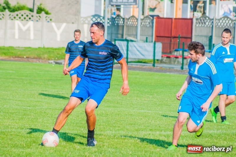 Zdjęcie w galerii na portalu naszraciborz.pl: Walka o puchar sołtysa, czyli festyn rodzinny w Tworkowie wiadomości z regionu