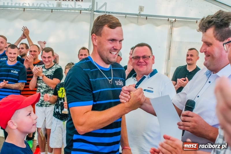 Zdjęcie w galerii na portalu naszraciborz.pl: Walka o puchar sołtysa, czyli festyn rodzinny w Tworkowie wiadomości z regionu