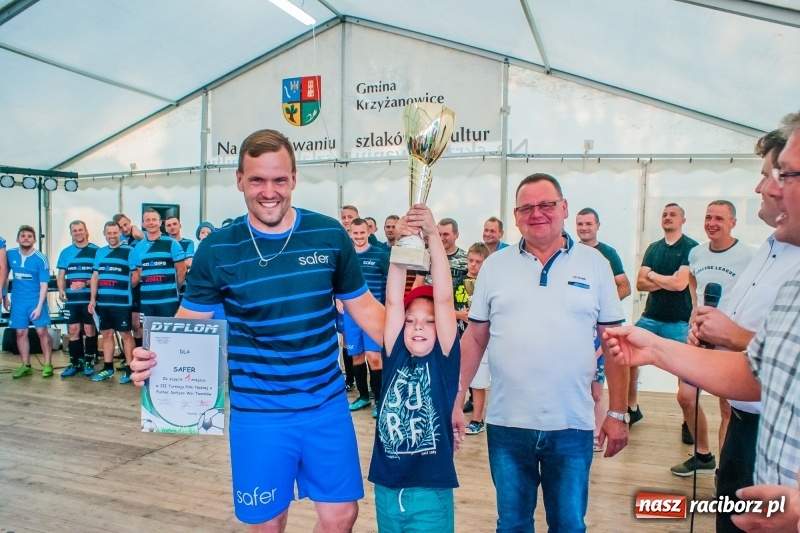 Zdjęcie w galerii na portalu naszraciborz.pl: Walka o puchar sołtysa, czyli festyn rodzinny w Tworkowie wiadomości z regionu