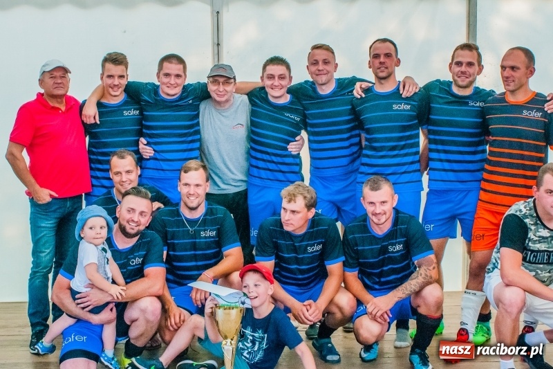 Zdjęcie w galerii na portalu naszraciborz.pl: Walka o puchar sołtysa, czyli festyn rodzinny w Tworkowie wiadomości z regionu