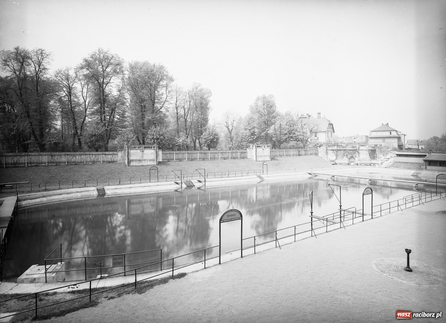 Zdjęcie w galerii na portalu naszraciborz.pl: Raciborskie plaże i pływające baseny FOTO  wiadomości z regionu