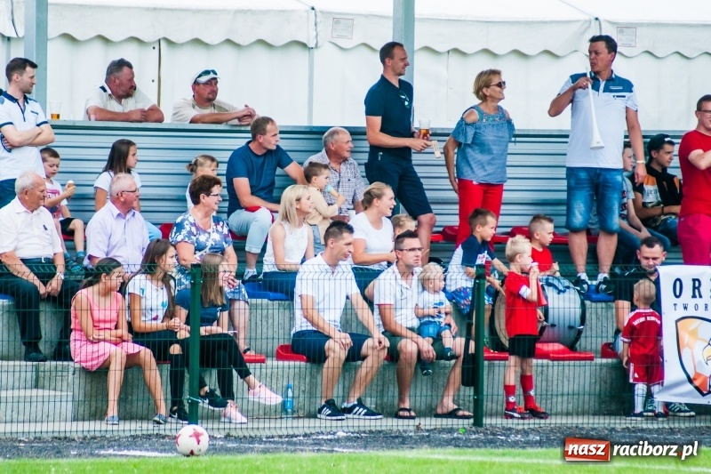 Zdjęcie w galerii na portalu naszraciborz.pl: Mamusie kontra Mamy. Drugi dzień festynu rodzinnego w Tworkowie wiadomości z regionu